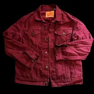 Mens red Levi’s denim jacket